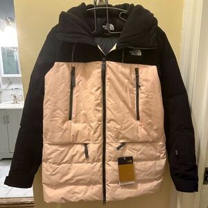 NWT Northface Pallie Down Jacket M